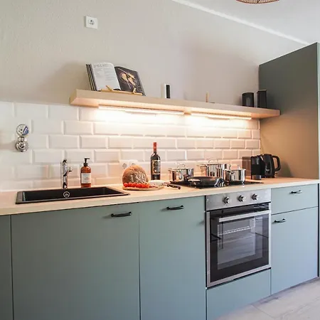 Homefy Feel-good - Own Parking, Balcony And Garden Essen